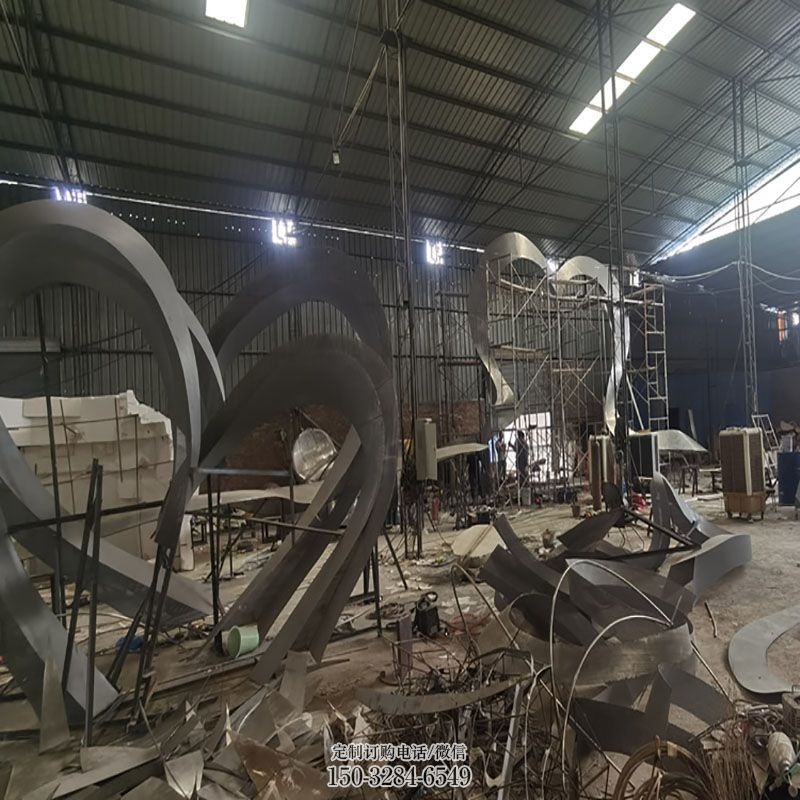 空间love雕塑精品,白钢构件,别墅灯光love雕塑供求 空间love雕塑精品,白钢构件,别墅灯光love雕塑供求